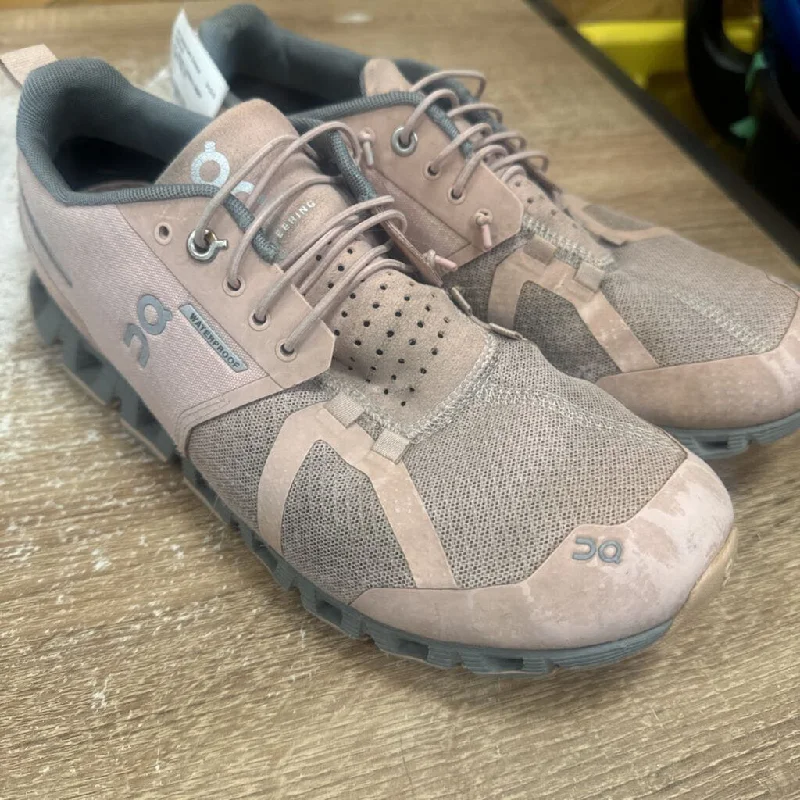 On - cloud 5 runners- MSRP $170 : Pink -women-8.5