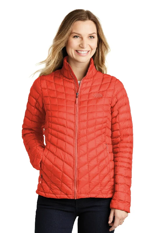 The North Face Ladies ThermoBall ™ Trekker Jacket. NF0A3LHK